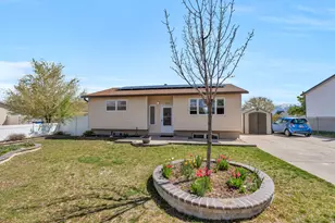 5885 S Misty Way, Kearns, UT 84118 - Photo 1