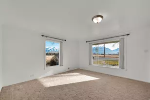 5402 W 10400 S, Payson, UT 84651 - Photo 9