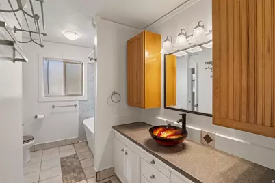 1309 E 900 N, Logan, UT 84321 - Photo 11