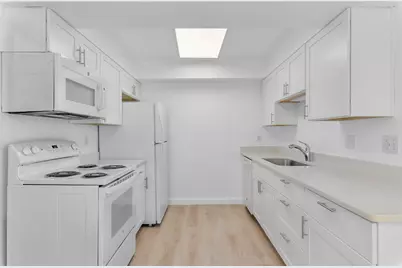 1580 E 900 S #H, Clearfield, UT 84015 - Photo 7