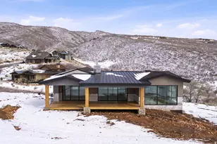 11321 N Soaring Hawk Ln, Hideout, UT 84036 - Photo 7