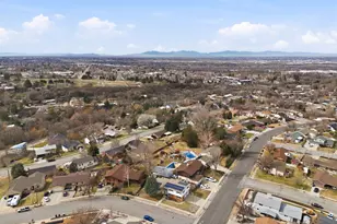4723 S Madison Ave, South Ogden, UT 84403 - Photo 35