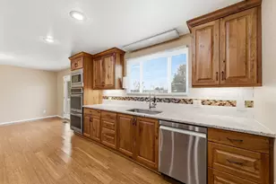 4723 S Madison Ave, South Ogden, UT 84403 - Photo 9