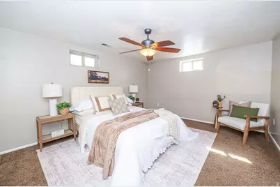 788 W 2400 N, Clinton, UT 84015 - Photo 25