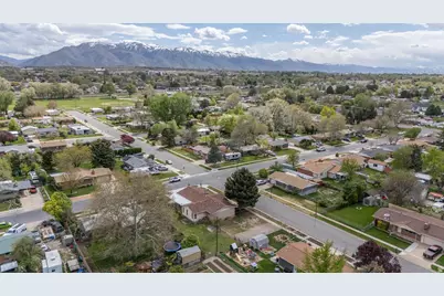 788 W 2400 N, Clinton, UT 84015 - Photo 41