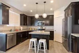 3349 N 350 W, Lehi, UT 84043 - Photo 9