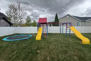 3349 N 350 W, Lehi, UT 84043 - Photo 27