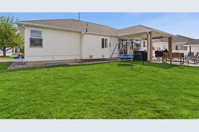 1174 W 1395 N, Clinton, UT 84015 - Photo 23