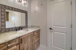 10868 S Ascot Pkwy E, Sandy, UT 84092 - Photo 41