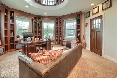 10868 S Ascot Pkwy E, Sandy, UT 84092 - Photo 7