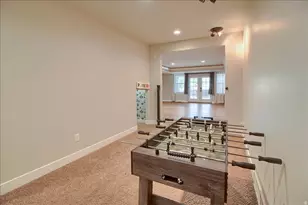 10868 S Ascot Pkwy E, Sandy, UT 84092 - Photo 25