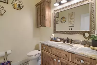 10868 S Ascot Pkwy E, Sandy, UT 84092 - Photo 21