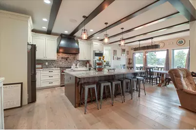 10868 S Ascot Pkwy E, Sandy, UT 84092 - Photo 9