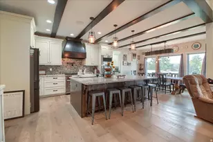 10868 S Ascot Pkwy E, Sandy, UT 84092 - Photo 9