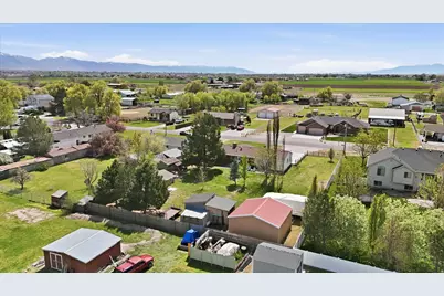 6030 W 5800 S, Hooper, UT 84315 - Photo 43