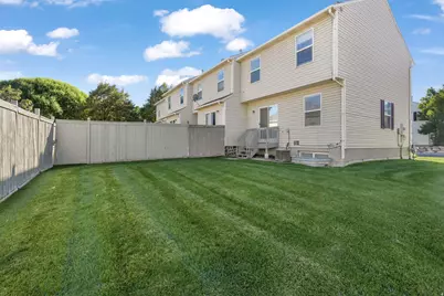 7936 N Wycliffe Way, Eagle Mountain, UT 84005 - Photo 25