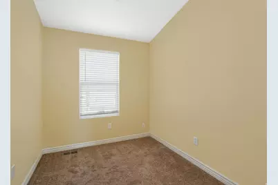 7936 N Wycliffe Way, Eagle Mountain, UT 84005 - Photo 17