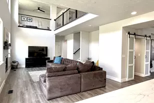 1909 E Longbranch Dr, Draper, UT 84020 - Photo 5
