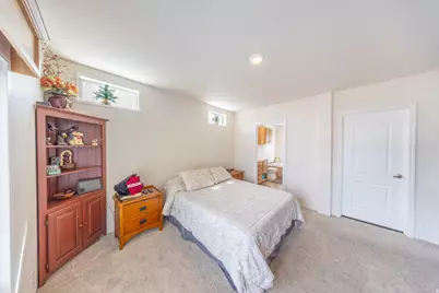 1700 W 2700 N #93, Pleasant View, UT 84404 - Photo 17