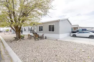 1700 W 2700 N, Pleasant View, UT 84404 - Photo 5