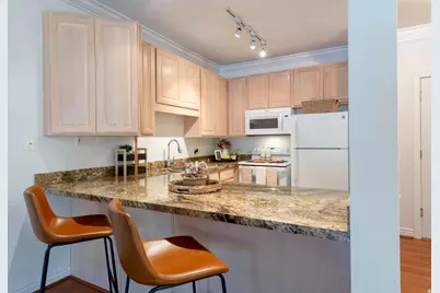 838 E South Temple #208, Salt Lake City, UT 84102 - Photo 7