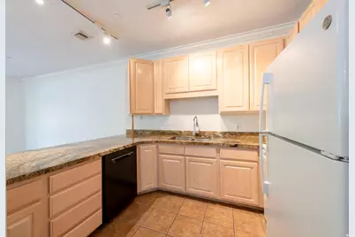 838 E South Temple #208, Salt Lake City, UT 84102 - Photo 5