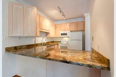 838 E South Temple #208, Salt Lake City, UT 84102 - Photo 7