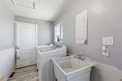 4909 W 6150 S, Kanosh, UT 84637 - Photo 25