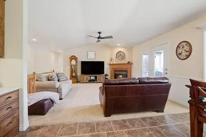 645 W 3750 N, Pleasant View, UT 84414 - Photo 9