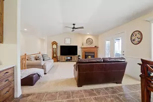 645 W 3750 N, Pleasant View, UT 84414 - Photo 9