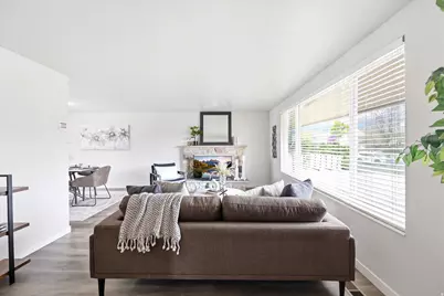 215 Carol Way, Midvale, UT 84047 - Photo 3