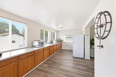 215 Carol Way, Midvale, UT 84047 - Photo 13