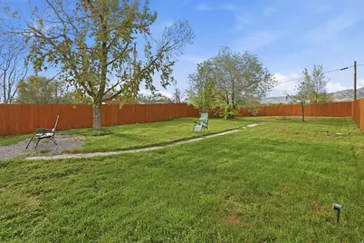 2273 E 2700 S, Salt Lake City, UT 84109 - Photo 33