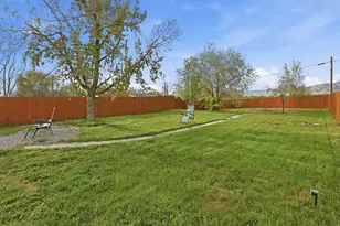 2273 E 2700 S, Salt Lake City, UT 84109 - Photo 33