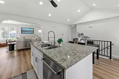 2273 E 2700 S, Salt Lake City, UT 84109 - Photo 9