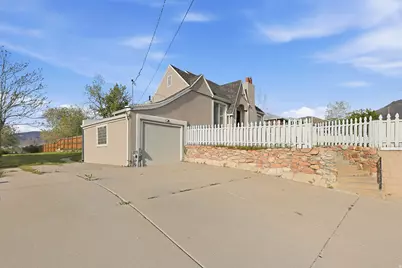 2273 E 2700 S, Salt Lake City, UT 84109 - Photo 37
