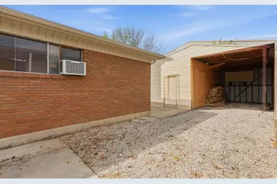 8570 S 440 E, Sandy, UT 84070 - Photo 25