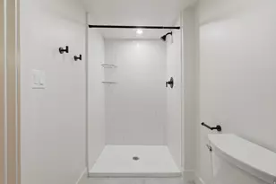 8570 S 440 E, Sandy, UT 84070 - Photo 19