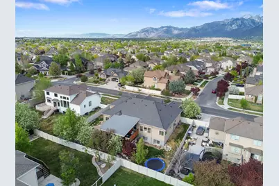 13238 S Bellevue Way, Draper, UT 84020 - Photo 57
