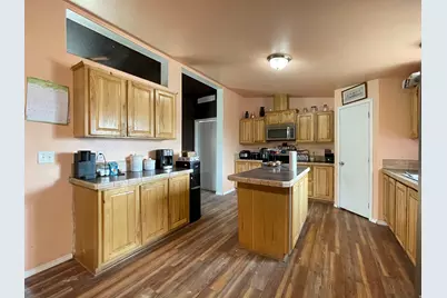 240 E Horseshoe Bend Rd, Vernal, UT 84078 - Photo 3