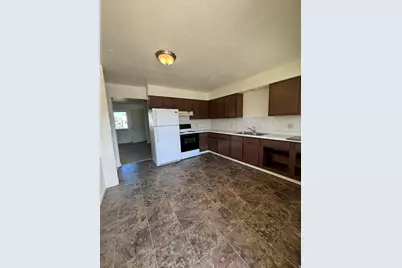 47 W 600 N, Vernal, UT 84078 - Photo 7