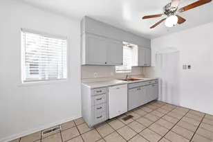 676 S 500 W, Provo, UT 84601 - Photo 7