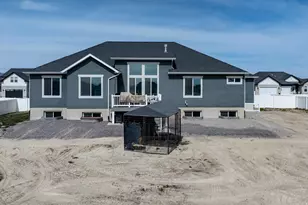206 E Mount Emmons Dr, Eagle Mountain, UT 84005 - Photo 41