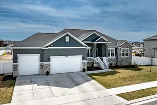 206 E Mount Emmons Dr, Eagle Mountain, UT 84005 - Photo 37