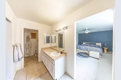 1930 E Southbridge Way, Sandy, UT 84093 - Photo 23