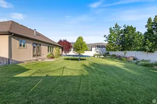 977 W White Wulff Dr, Bluffdale, UT 84065 - Photo 23