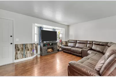 3830 S Bridgton Cir W, Magna, UT 84044 - Photo 7