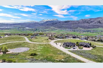 3722 N Porcupine Ridge Dr #105, Eden, UT 84310 - Photo 9