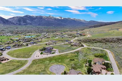 3722 N Porcupine Ridge Dr #105, Eden, UT 84310 - Photo 7