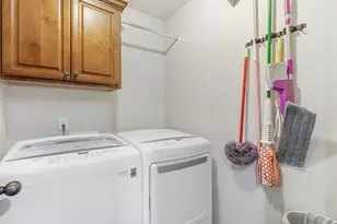 382 W Alpine Dr, Saratoga Springs, UT 84045 - Photo 11